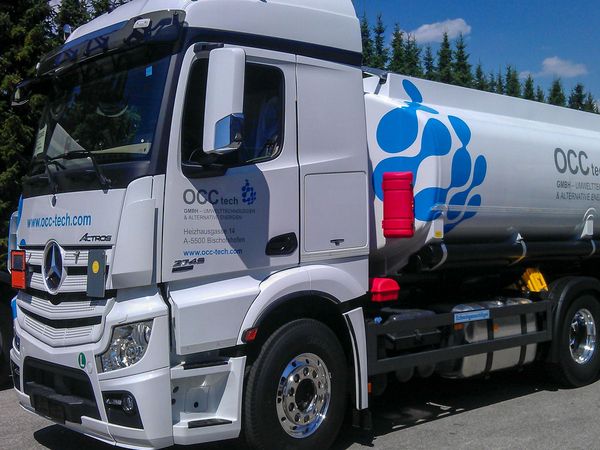 OCC Tech St Johann - LKW-Beschriftung mit gegossener Hochleistungsfolie 2