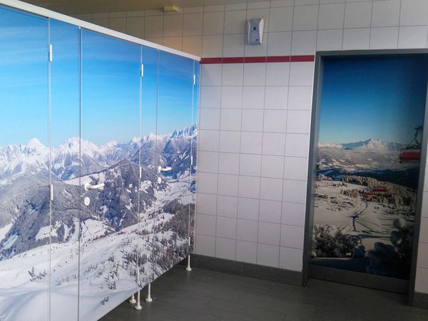 Bergbahnen Flachau - WC-Tuerbeklebung mit Digitaldruck auf Hochleistungsfolie 2