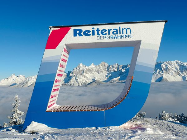 Bergbahnen Reiteralm Dibondverkleidung Panoramabank