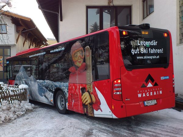 Bergbahnen Wagrain Beschriftung Skibus