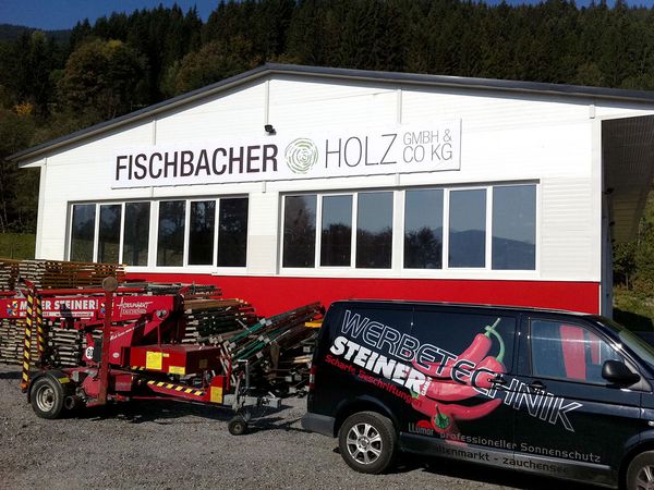 Fischbacher Holz Altenmarkt - Vinylplane mit Oesen zur Befestigung
