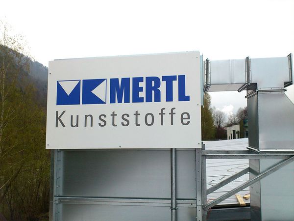 Mertl Kunststoffe - bedruckte Dibondtafel