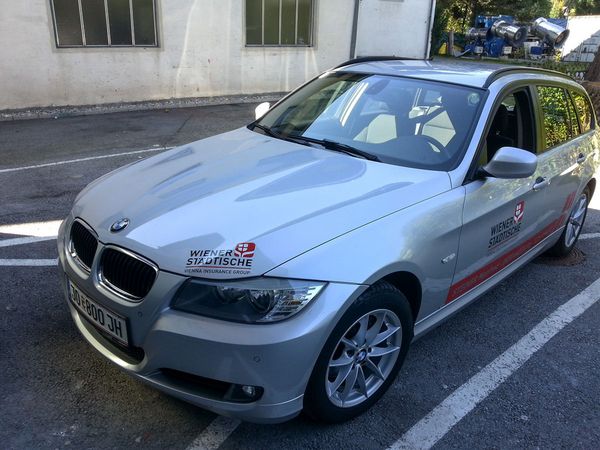 Wiener Staedtische Steiner Manfred Altenmarkt - BMW beschriftet mit geplotteten gegossenen Hochleistungsfolien