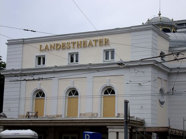 Landestheater Salzburg - Rueckleuchter
