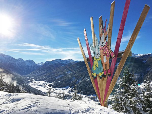 Bergbahnen Shuttleberg - Dolls - Figuren auf Aluverbund gedruckt und konturgeschnitten