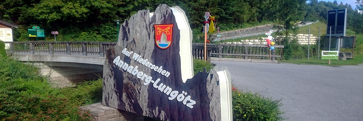 Gemeinde Annaberg-Lungoetz - Pylon Ortseinfahrt